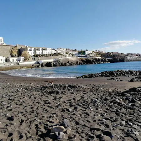 2bdr Comfy With Ocean View Apartmán